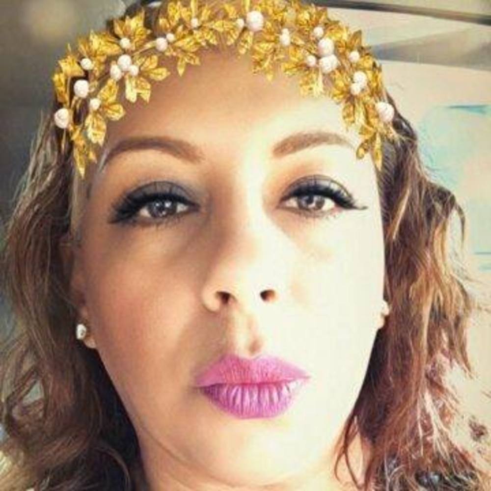 Meet your Posher, Lourdes